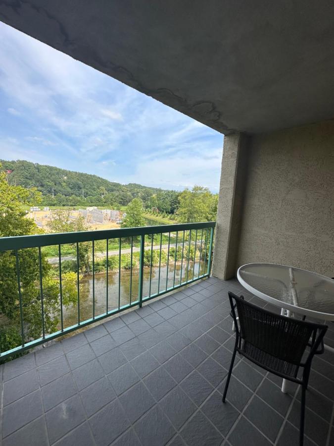 River Place Condos #509 1Bd, 2 Bath Pigeon Forge Exterior photo